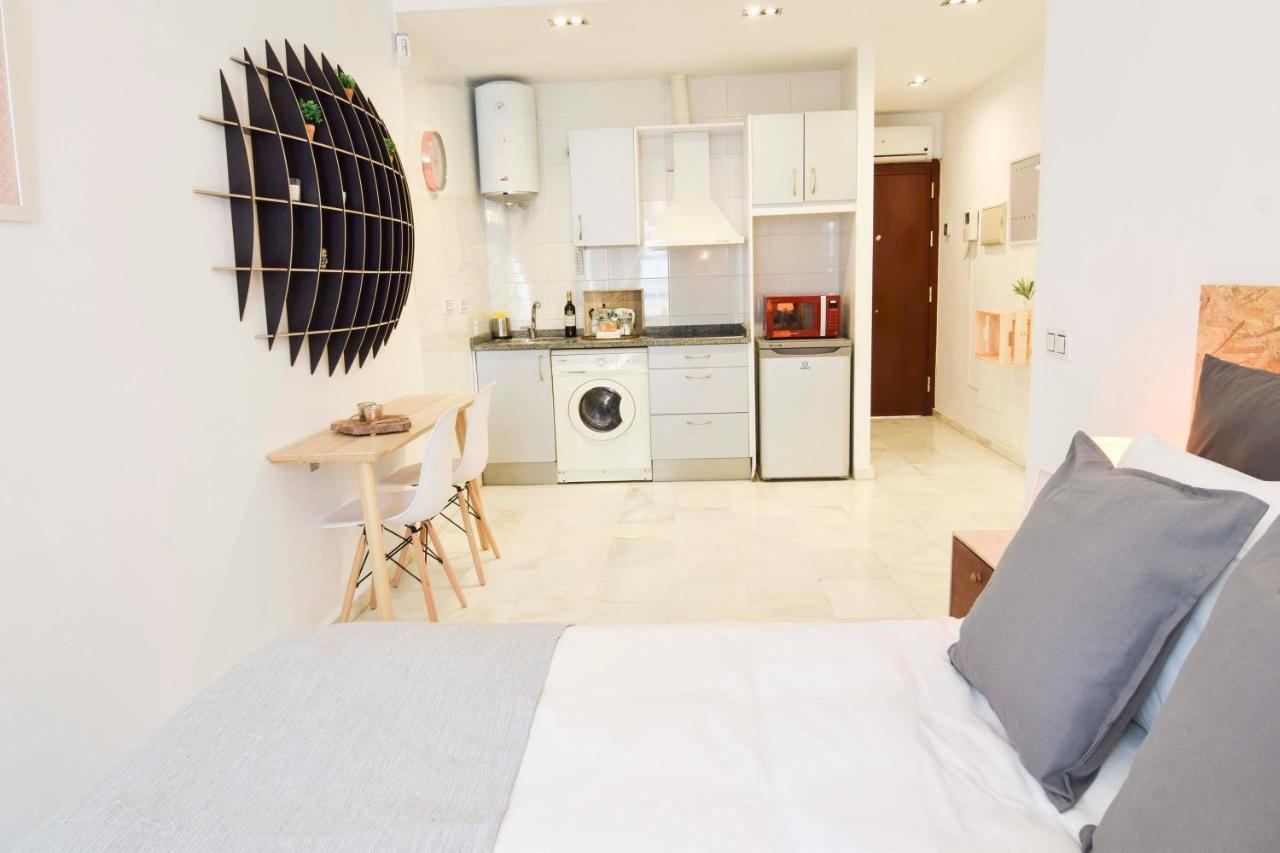 P&P Apartaments Pena マラガ エクステリア 写真