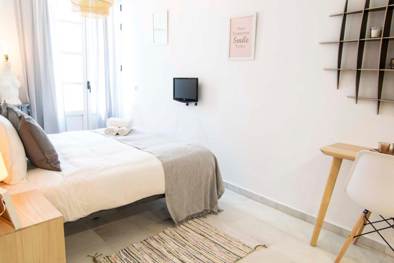 P&P Apartaments Pena マラガ エクステリア 写真