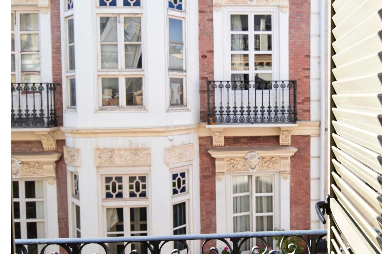 P&P Apartaments Pena マラガ エクステリア 写真